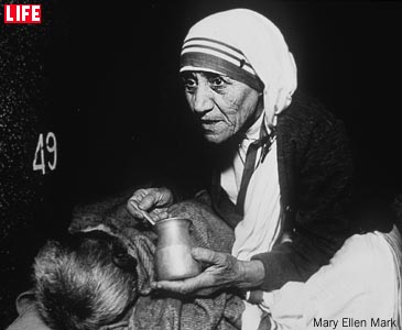 Mother Teresa Caring For The Dying